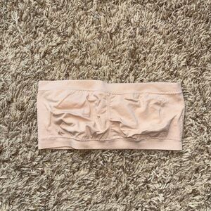 Seamless Nude Bandeau